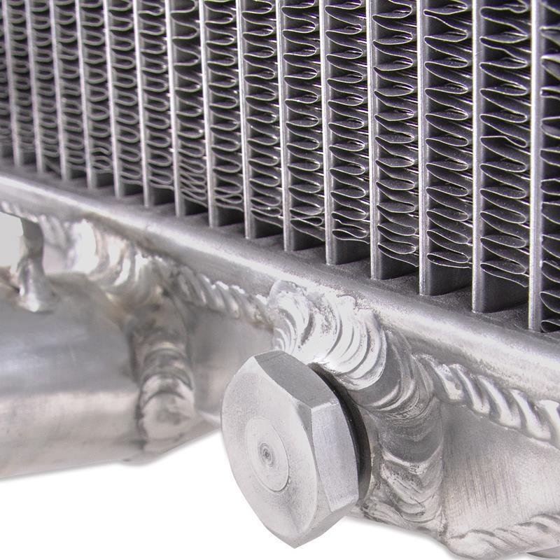 Mishimoto Alumium Radiator | 96-01 Toyota Chaser / 00-07 Mark II Manual Transmission (MMRAD-JZX100-96)