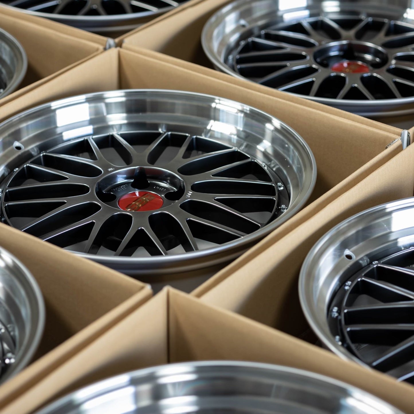 BBS LM 20x10 +22, 20x11 +24 5x112 Diamond Black (SET)