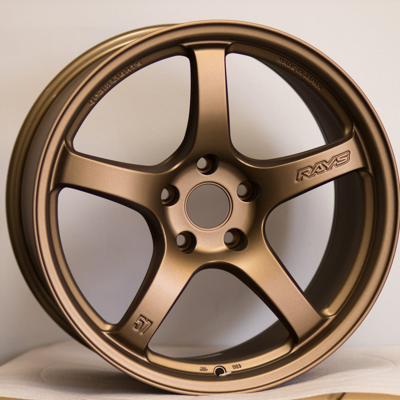 Gram Lights 57CR 18x9.5 +38 5x114.3 Bronze 2 (SET)