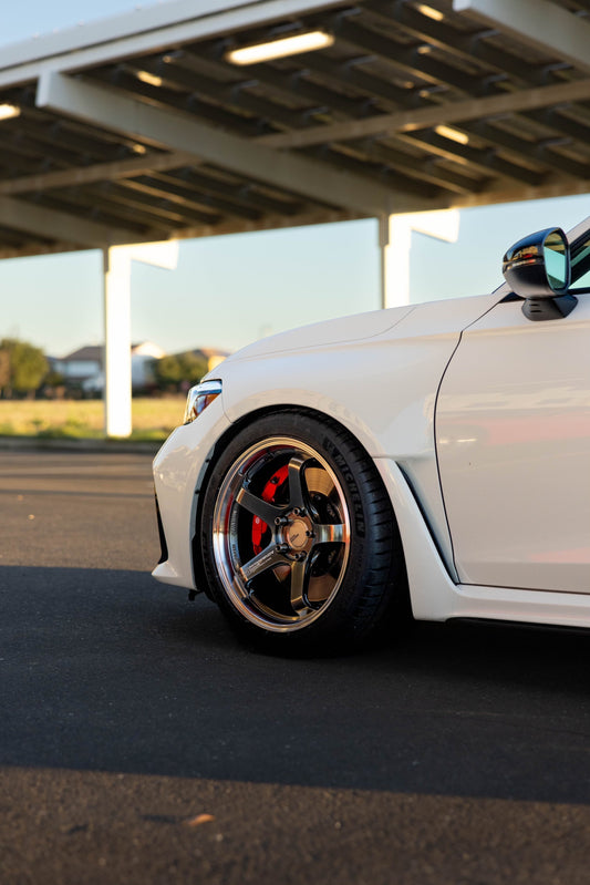 Honda Civic Type-R | Advan GT Beyond 18x10 +40 Machining & Racing Platinum Black - WheelFlip