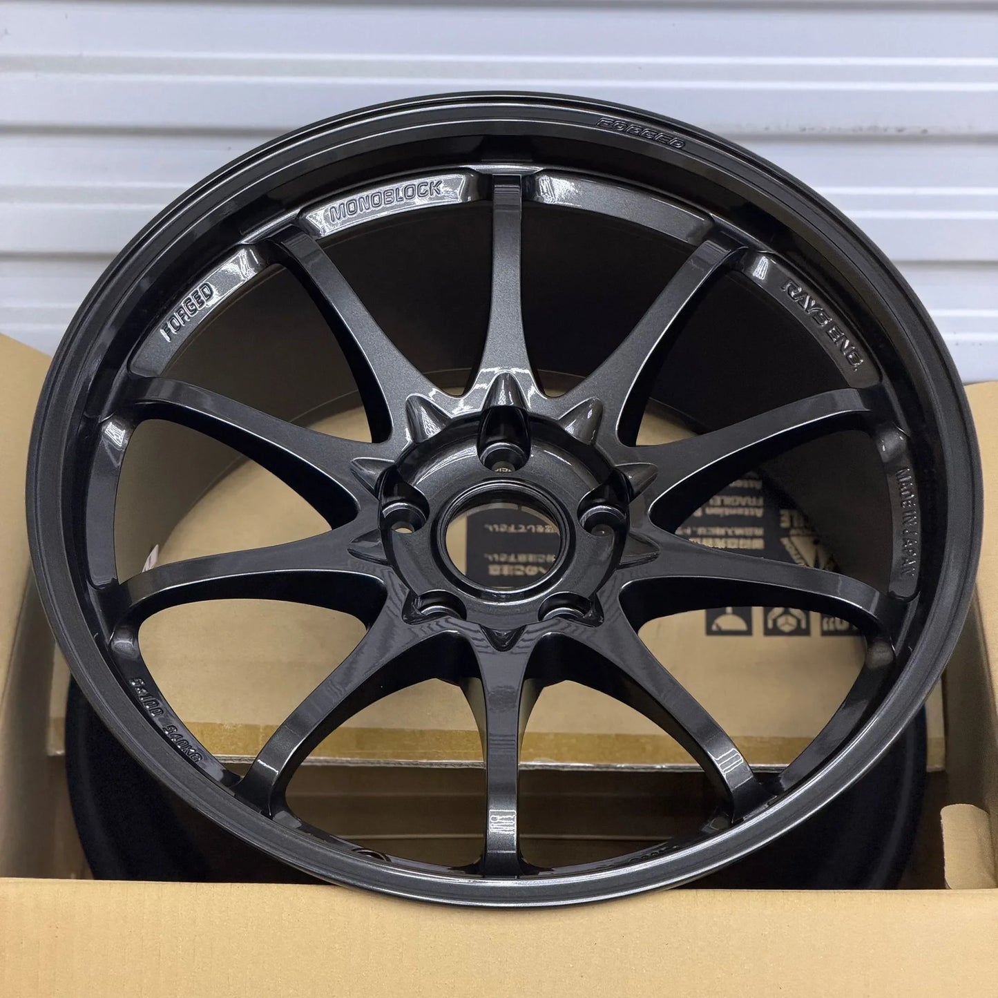 Volk Racing CE28 Club Racer II Black Edition 18x10 +40 5x114.3 Diamond Dark Gunmetal (SET)