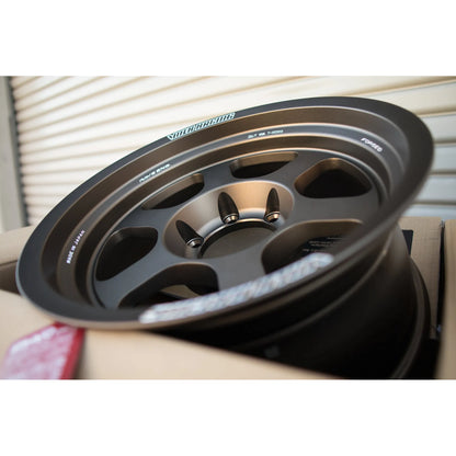 Volk Racing TE37XT M-Spec 17x8 -20, 6x139.7 Bronze (SET)