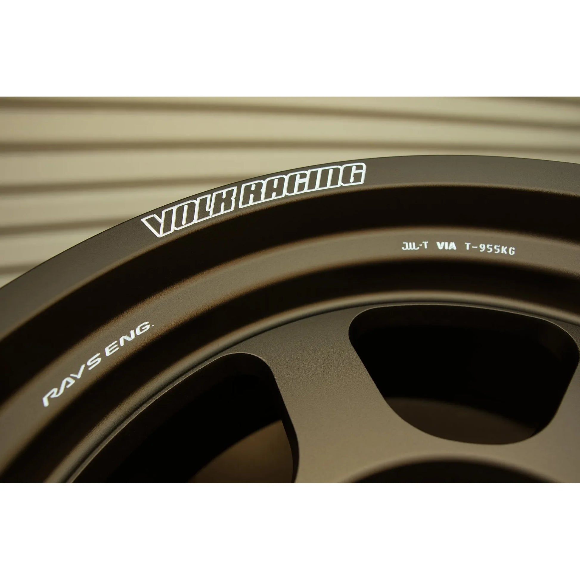 Volk Racing TE37XT M-Spec 17x8 -20, 6x139.7 Bronze (SET)