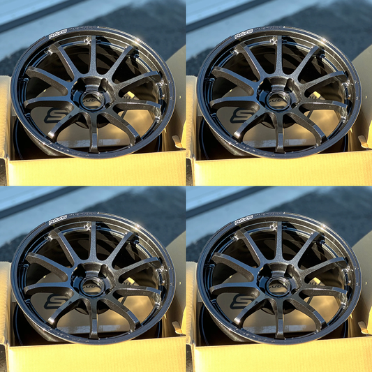 (set of 4) Gram Lights 57NR Glass Black | 18x9.5" +32mm | 5x114.3mm Wheel