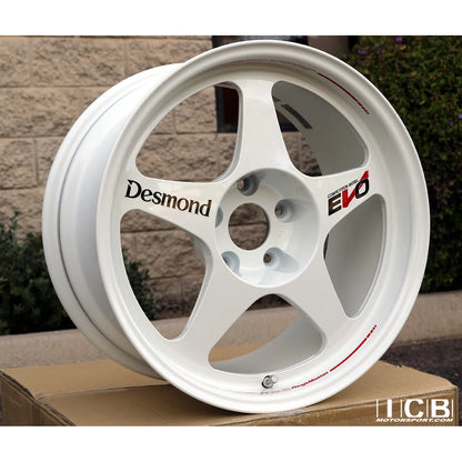 Desmond Regamaster EVO II 17x9.5 +50 5x114.3 Gloss White (SET)