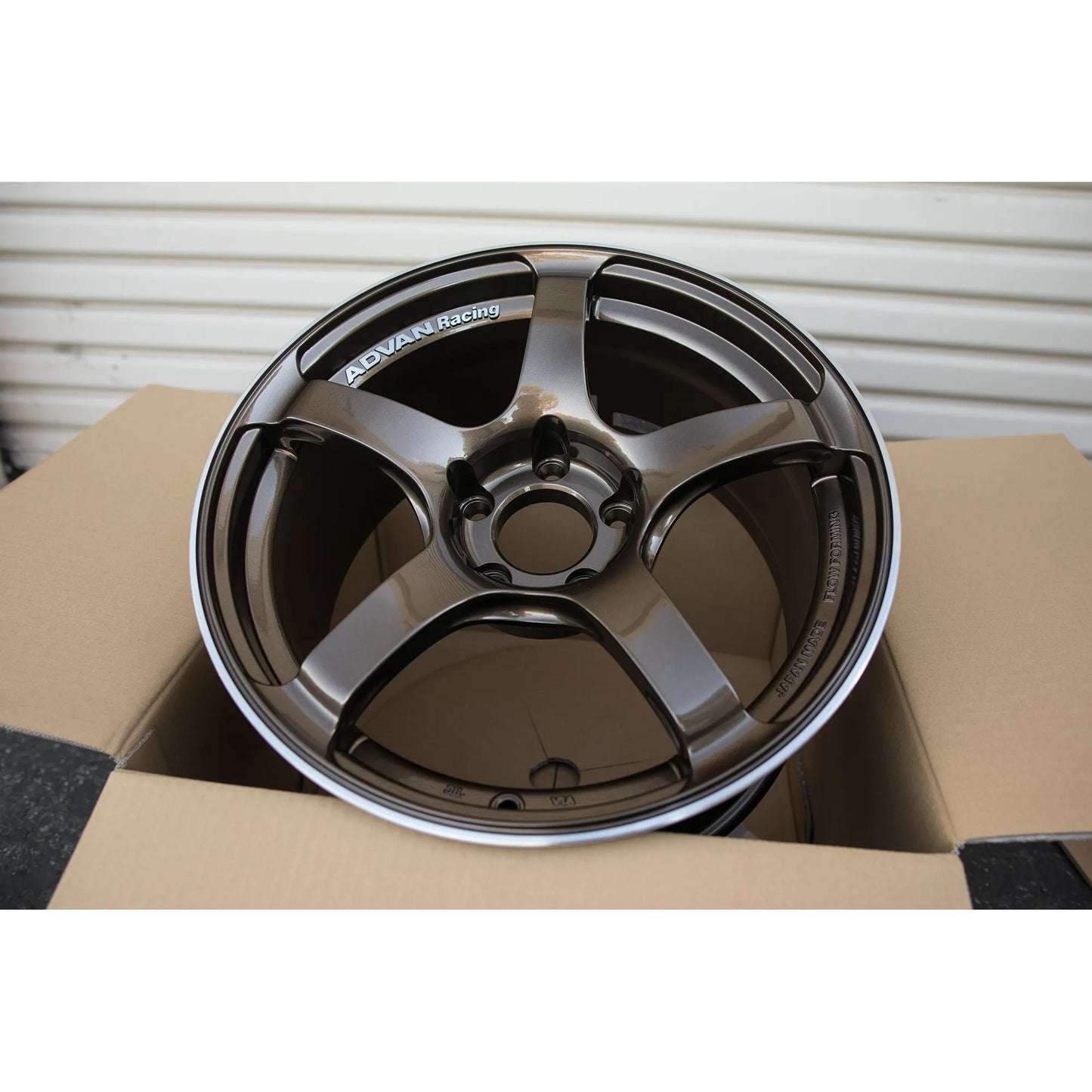 Advan TC4 17x9 +35 5x114.3 Umber Bronze Metallic (SET)
