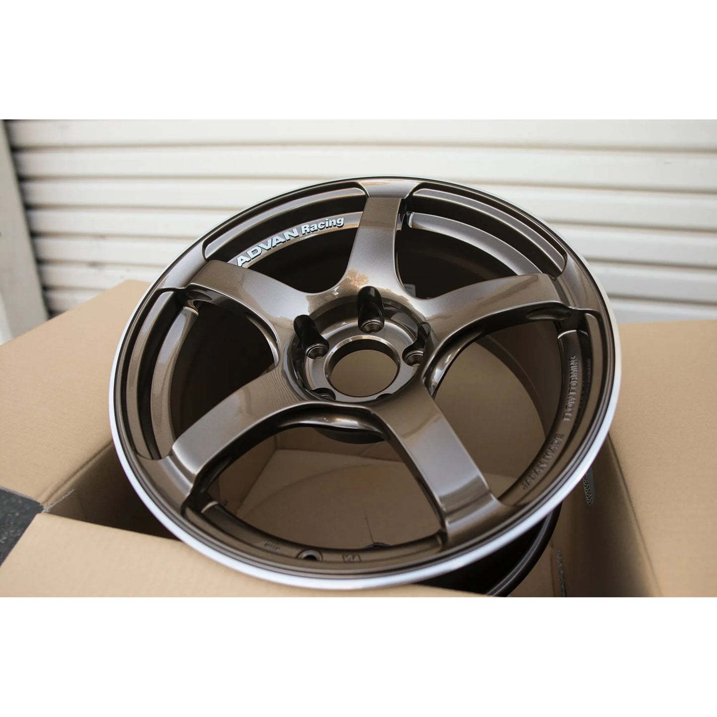 Advan TC4 17x9 +35 5x114.3 Umber Bronze Metallic (SET)