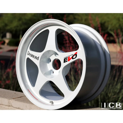 Desmond Regamaster EVO II 17x9.5 +12 5x114.3 Gloss White (SET)