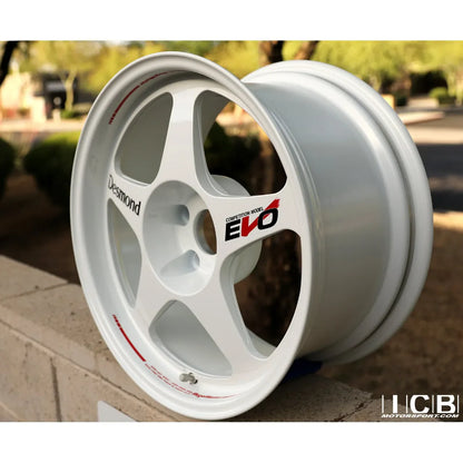 Desmond Regamaster EVO II 17x9.5 +12 5x114.3 Gloss White (SET)