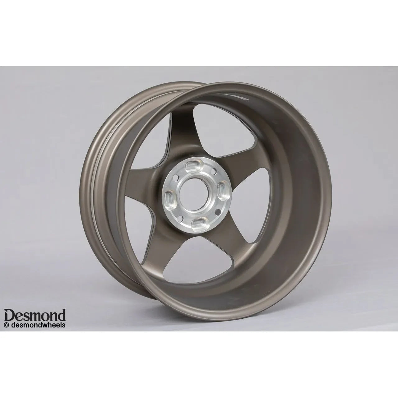 Desmond Regamaster EVO II 16x8 +35 5x114.3 Satin Bronze – WheelFlip