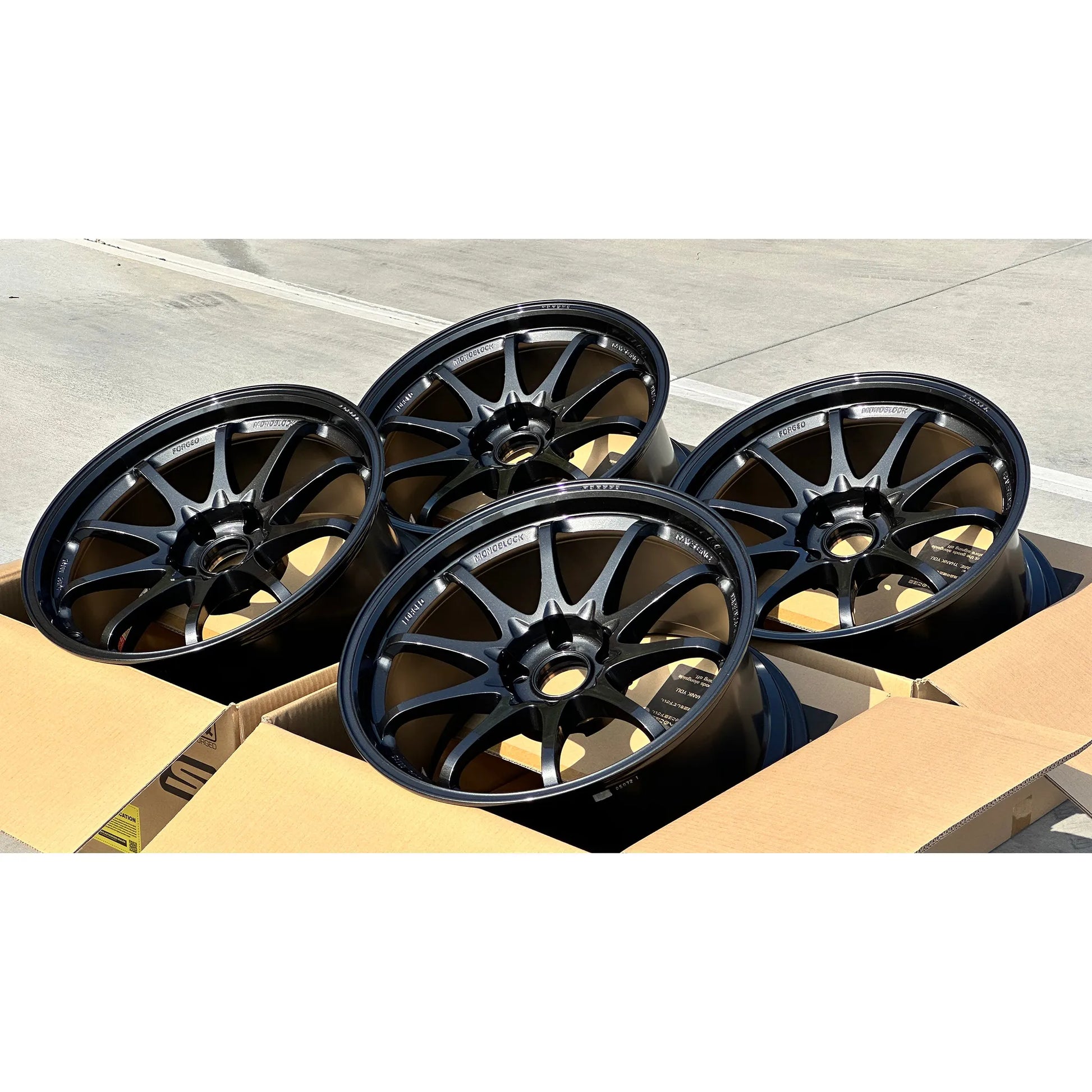 Volk Racing CE28 Club Racer II Black Edition 18x9.5 +22 5x114.3 Diamond Dark Gunmetal (SET)
