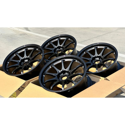 Volk Racing CE28 Club Racer II Black Edition 18x9.5 +22 5x114.3 Diamond Dark Gunmetal (SET)