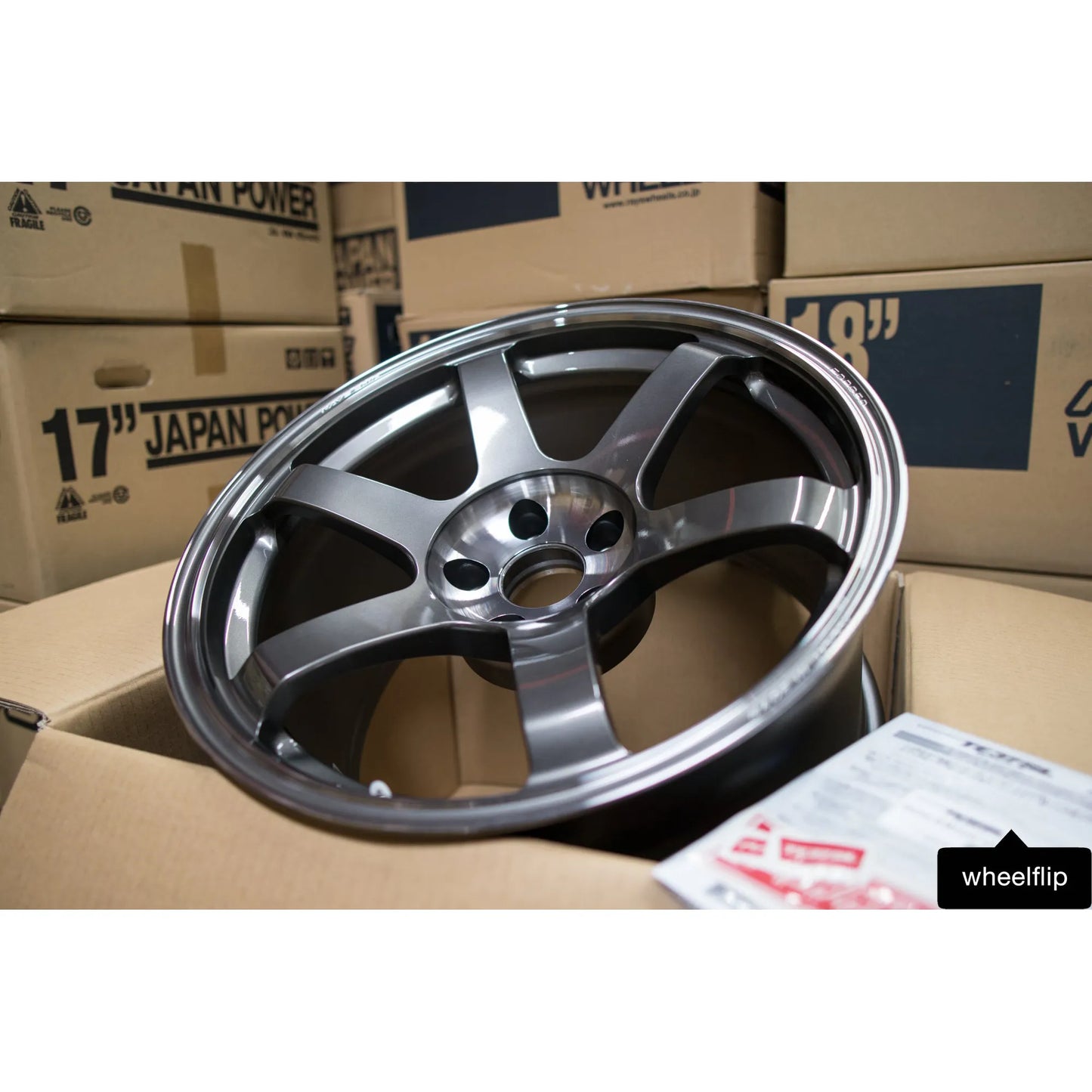 Volk Racing TE37 Saga SL 18x10.5 +15 5x114.3 Pressed Graphite (SET)