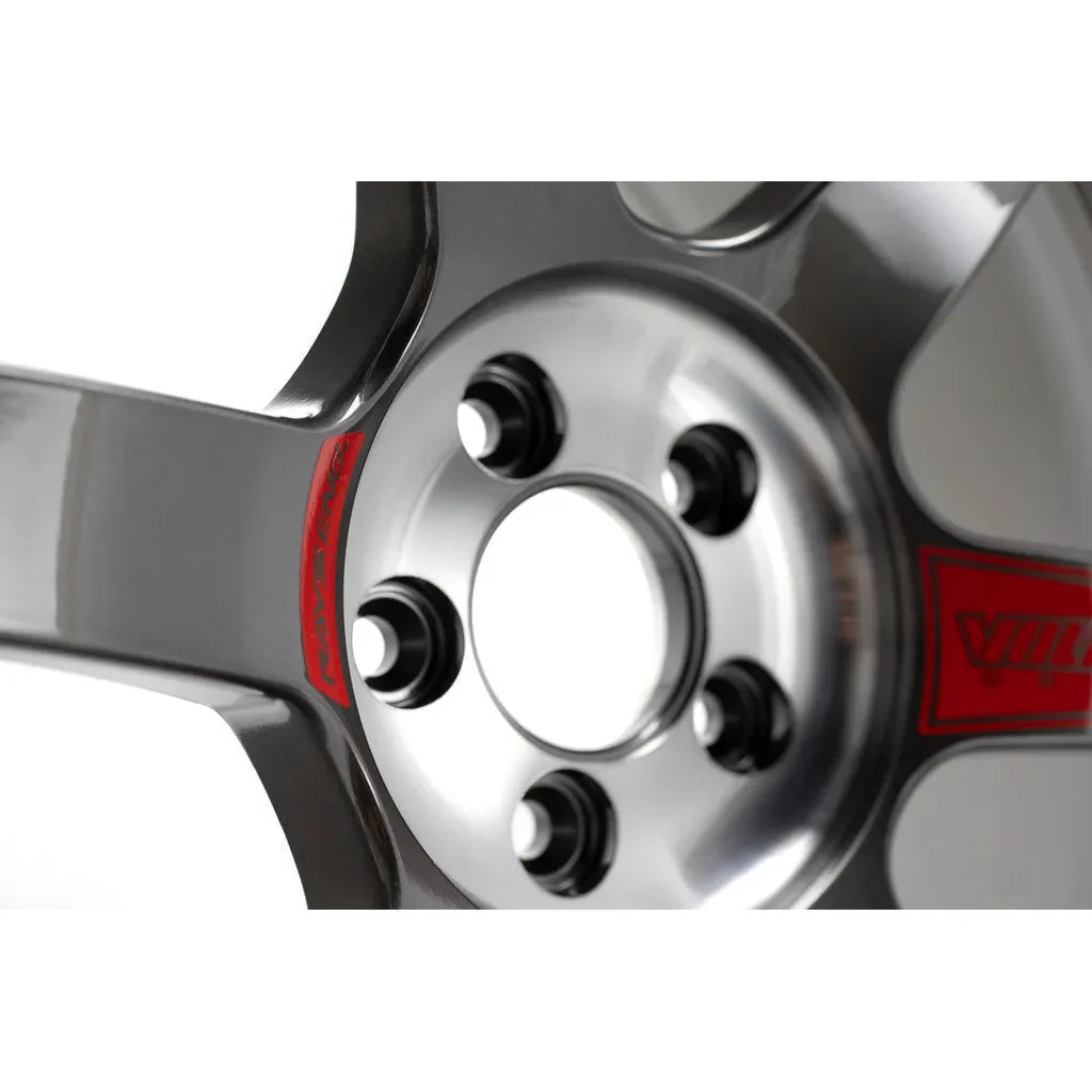 Volk Racing TE37 Saga SL 18x10.5 +15 5x114.3 Pressed Graphite (SET)