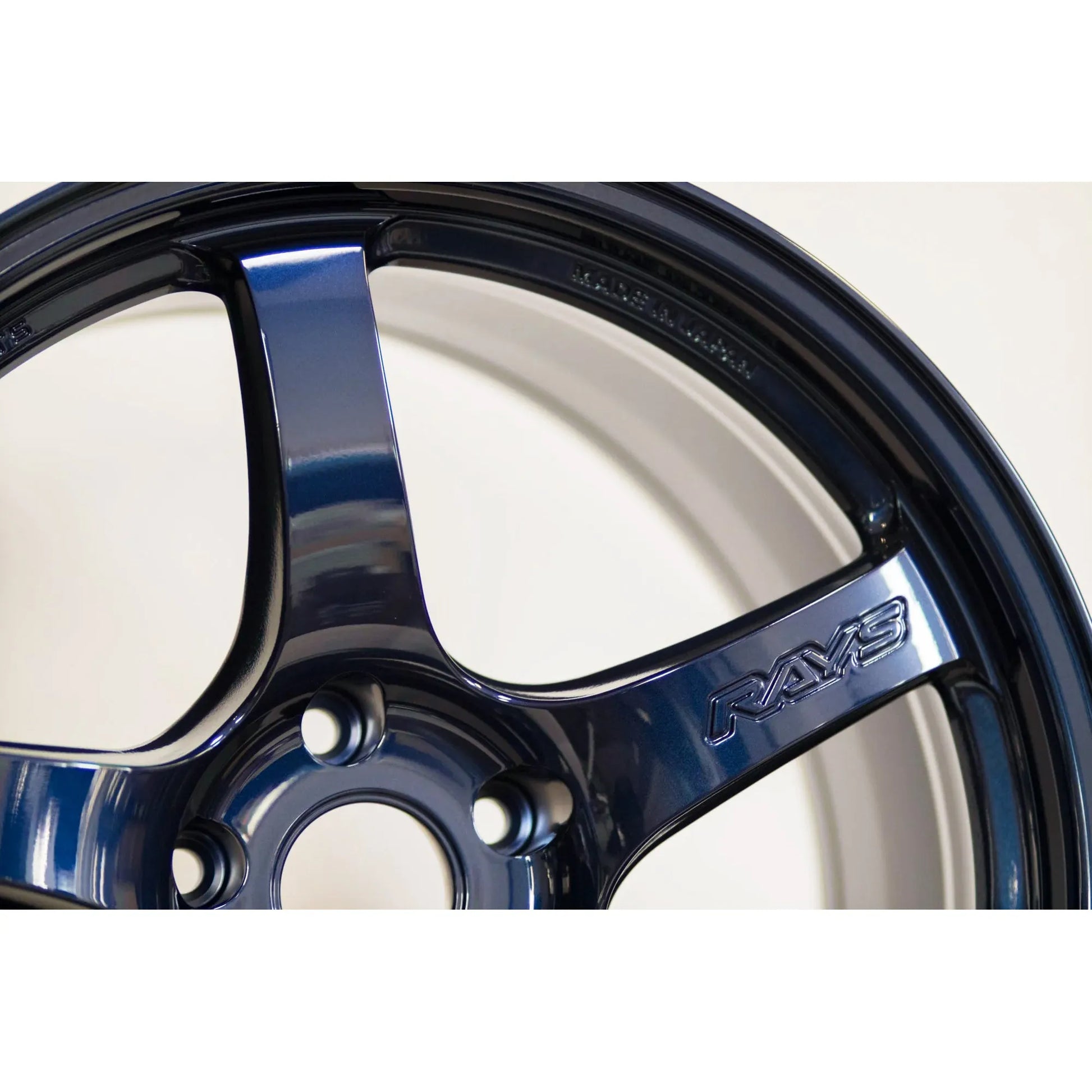 Gram Lights 57CR 18x9.5 +12 5x114.3 Eternal Blue Pearl (SET)