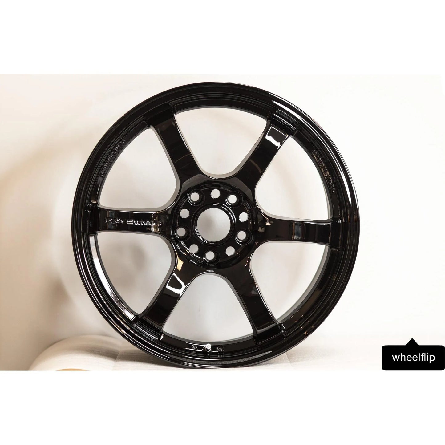 Gram Lights 57DR 18x9.5 +12 5x114.3 Glossy Black (SET)