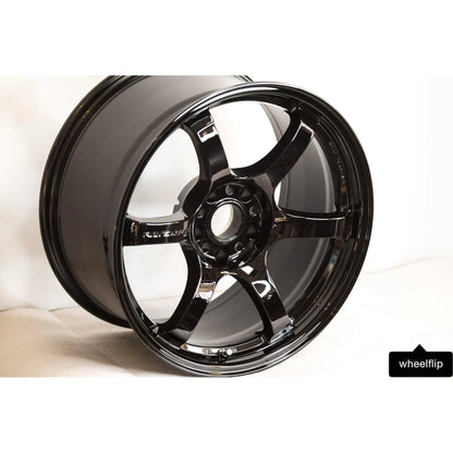 Gram Lights 57DR 18x9.5 +12 5x114.3 Glossy Black (SET)