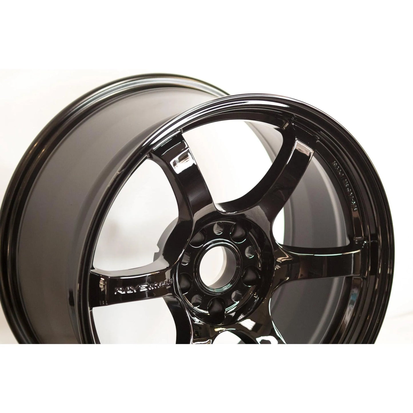 Gram Lights 57DR 18x9.5 +12 5x114.3 Glossy Black (SET)
