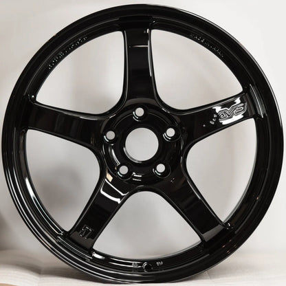 Gram Lights 57CR 18x8.5 +37 5x114.3 Glossy Black (SET)