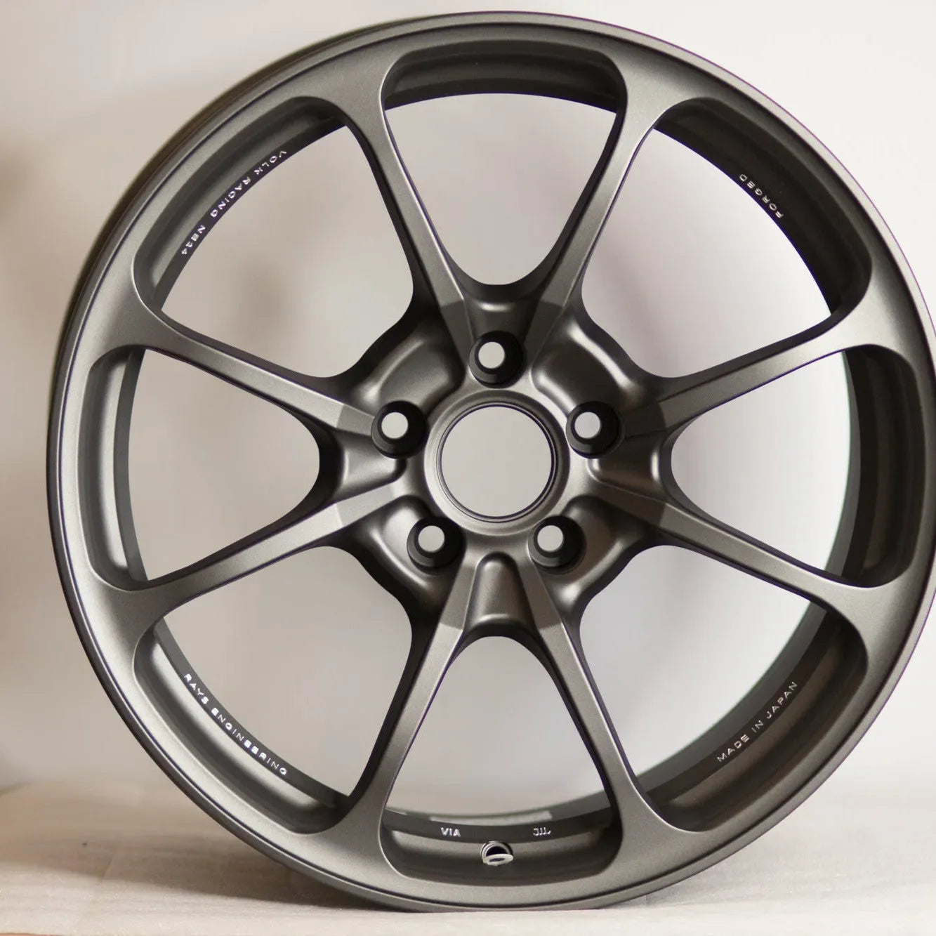 Volk Racing NE24 18x9.5 +38 5x114 Matte Gun Black (SET)