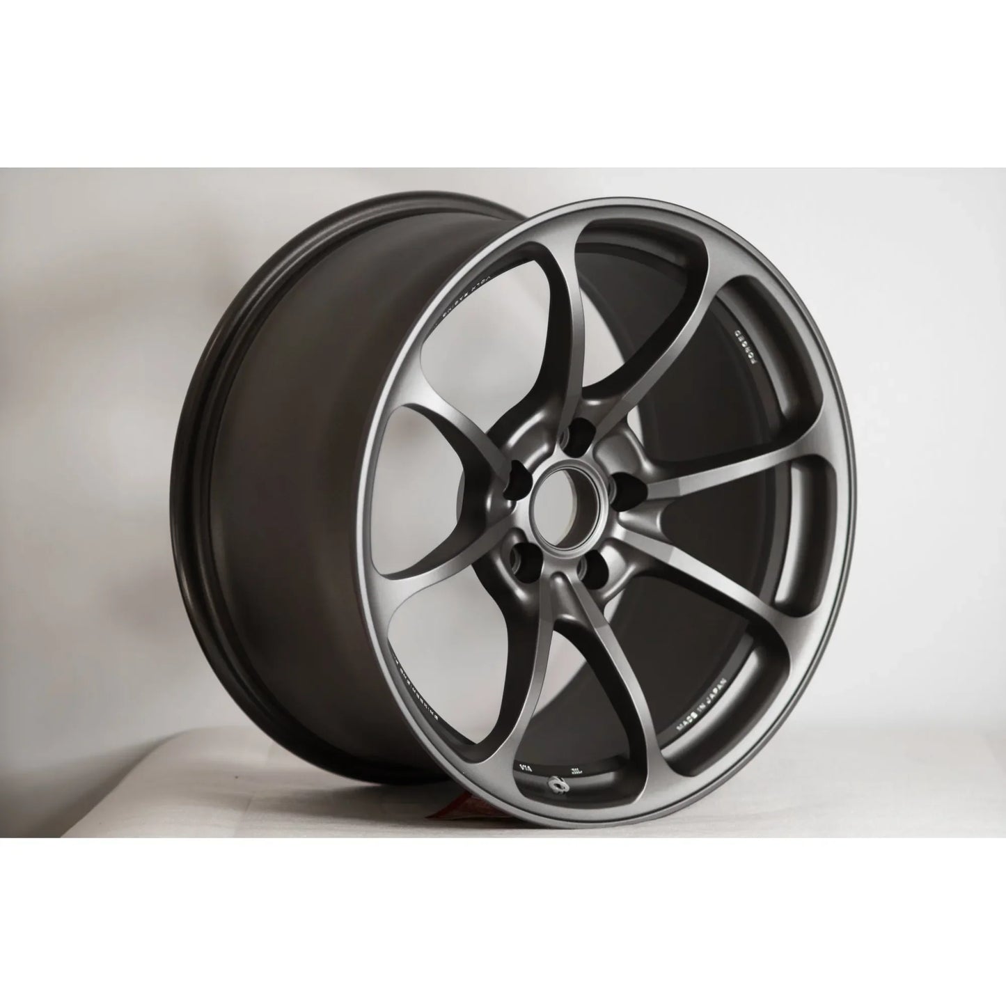 Volk Racing NE24 18x9.5 +22 5x114 Matte Gun Black (SET)