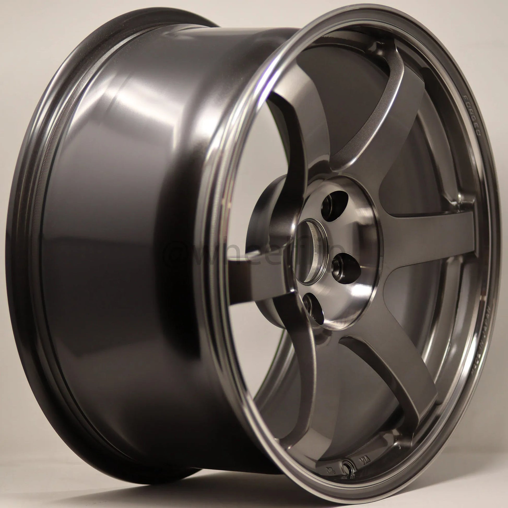 Volk Racing TE37 Saga SL 18x9.5 +35 5x114.3 Pressed Graphite (SET)