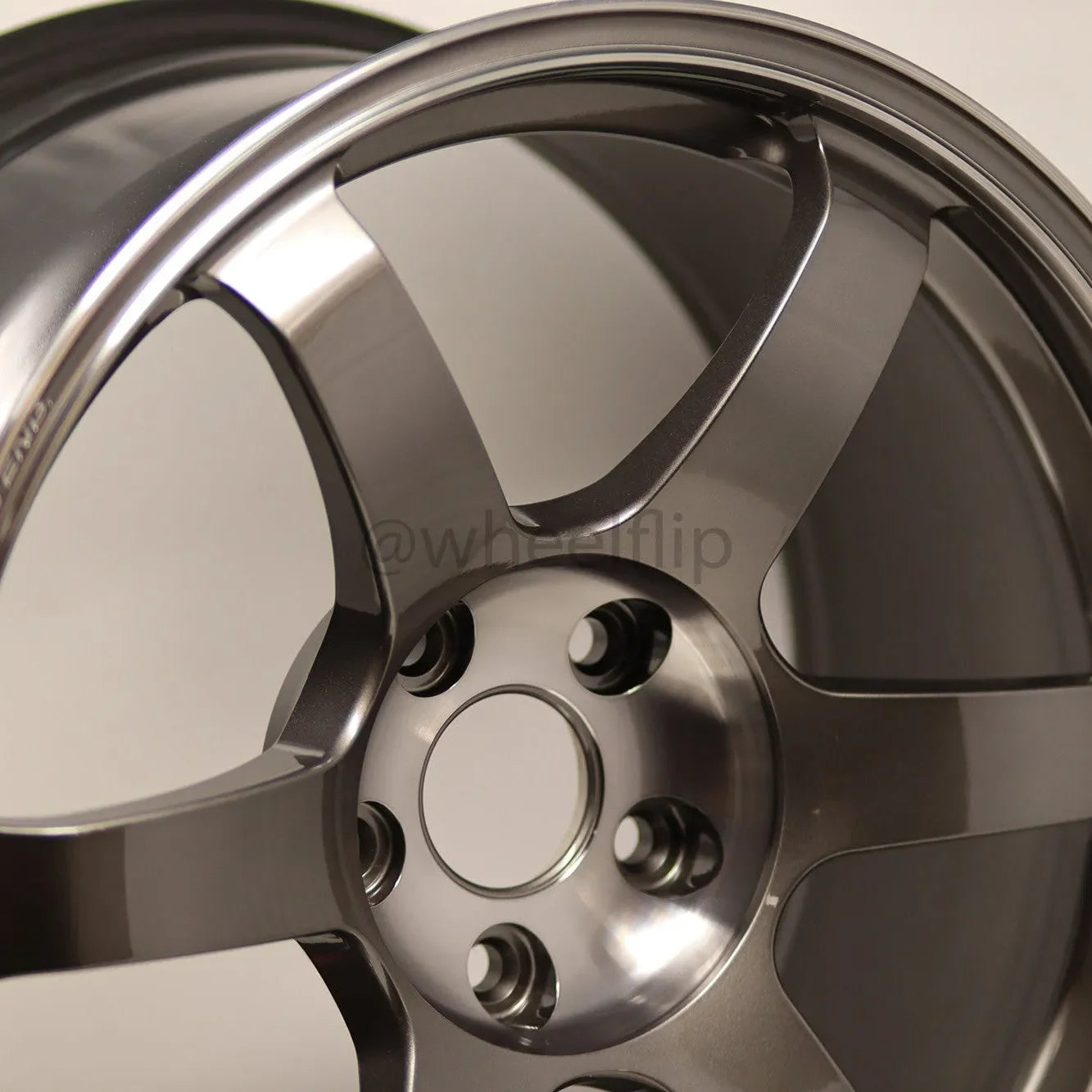 Volk Racing TE37 Saga SL 18x9.5 +35 5x114.3 Pressed Graphite (SET)