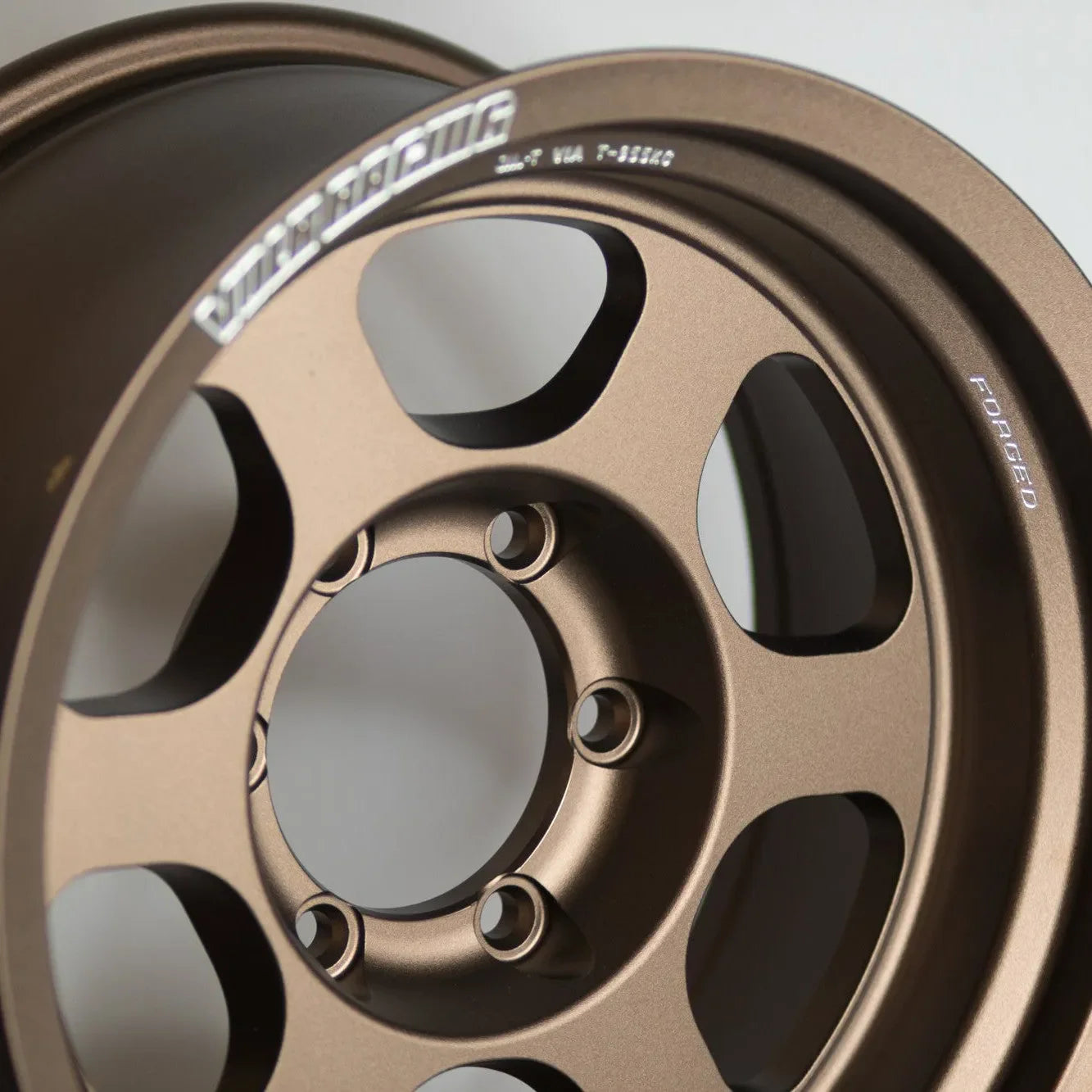 Volk Racing TE37XT M-Spec 16x8 -20, 6x139.7 Bronze (SET)