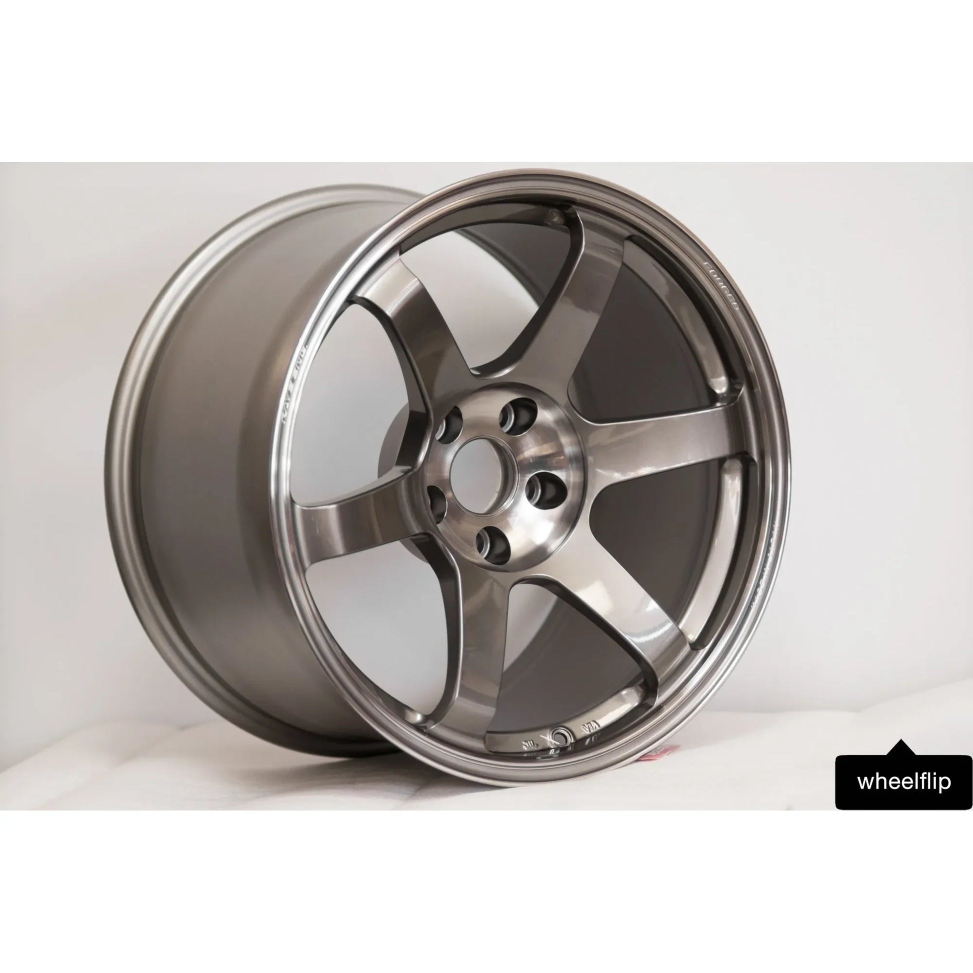 Volk Racing TE37 Saga SL 18x9.5 +20, 18x10.5 +30 5x120 Pressed Graphite (SET)