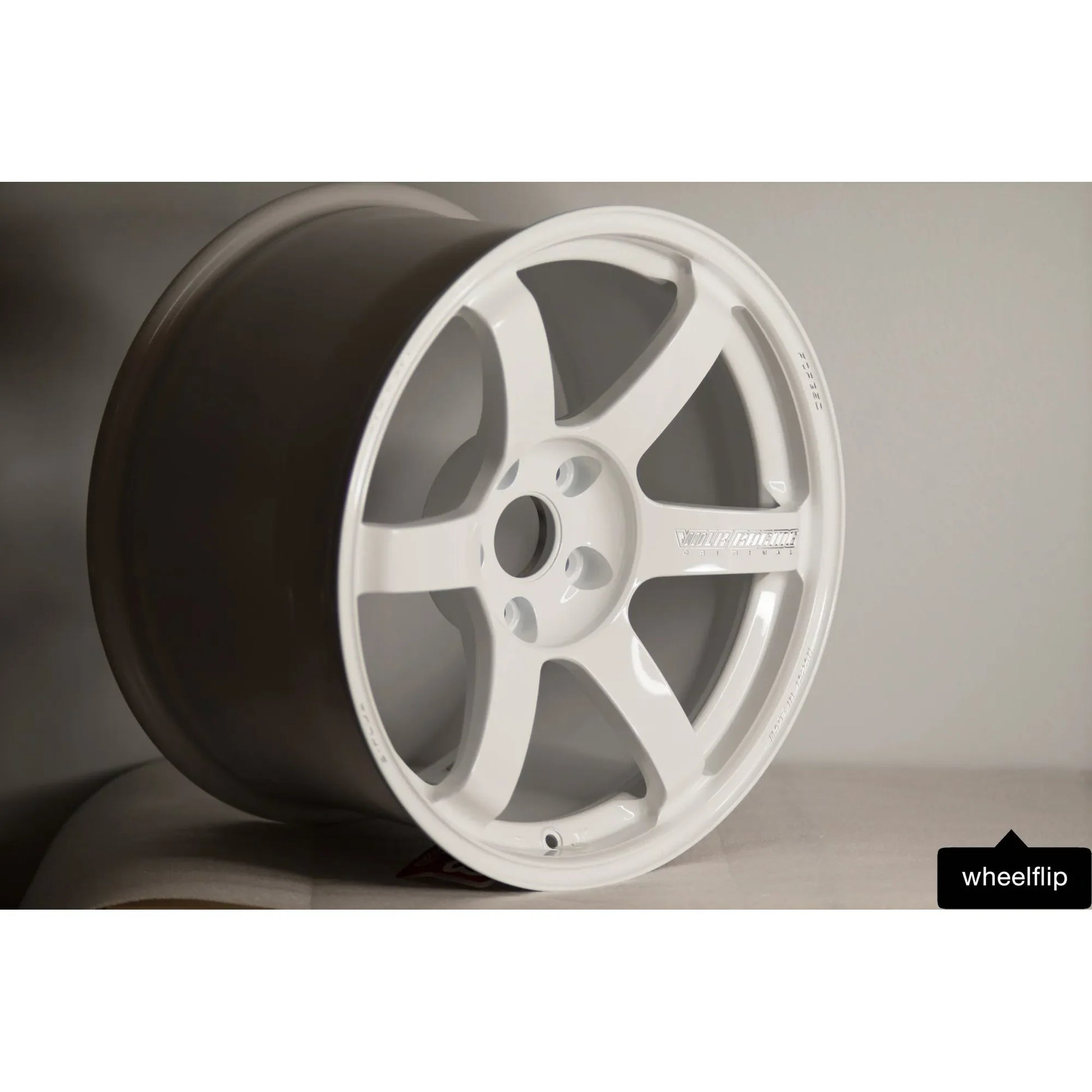 Volk Racing TE37 Saga S-Plus 18x9.5 +20, 18x10.5 +30 5x120 Dash White (SET)