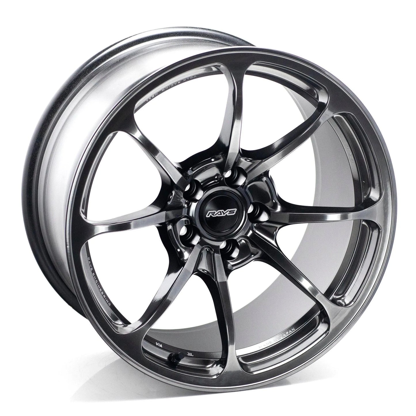 Volk Racing NE24 18x10.5 +15 5x114.3 Shining Black Metal (SET)