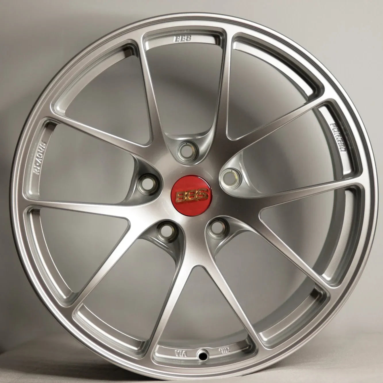 BBS RI-A 18x10 +25 5x120 Diamond Silver (SET)