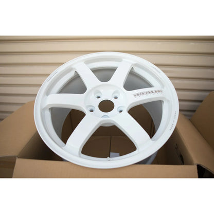 Volk Racing TE37 Saga S-Plus 18x9.5 +45 5x120 Dash White (SET)