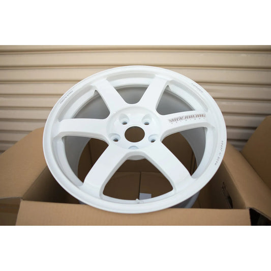 Volk Racing TE37 Saga S-Plus 18x9.5 +45 5x120 Dash White (SET)