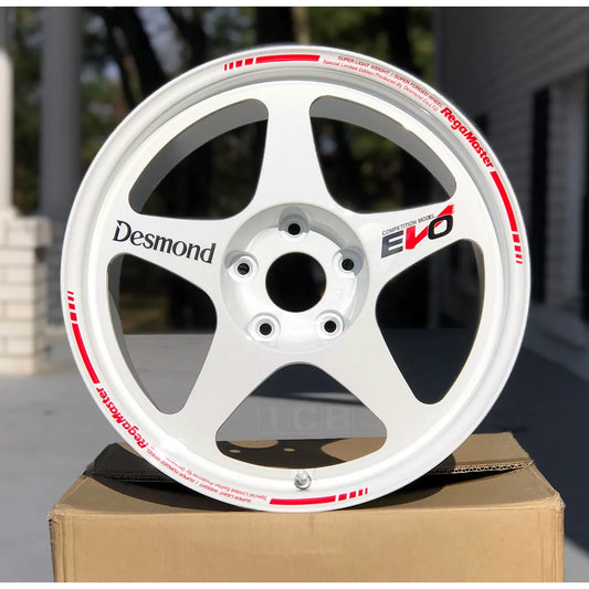 Desmond Regamaster EVO II 17x8 +38, 18x10 +35 5x114.3 Gloss White (SET)