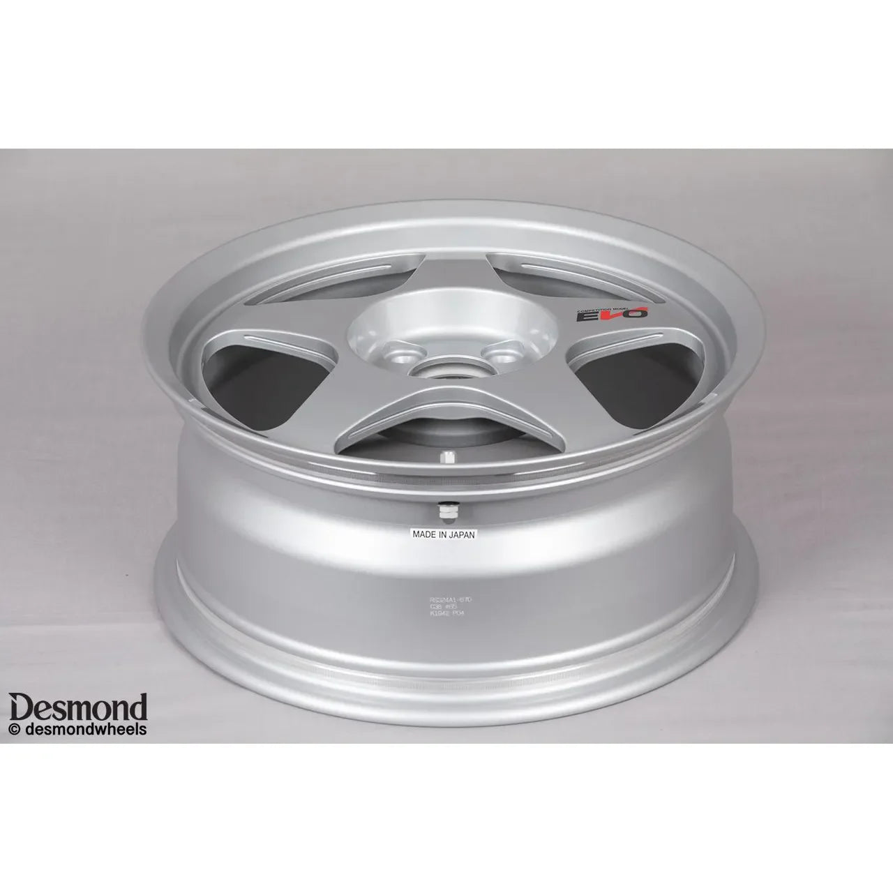 Desmond Regamaster EVO II 16x8 +35 4x100 Matte Silver (SET)