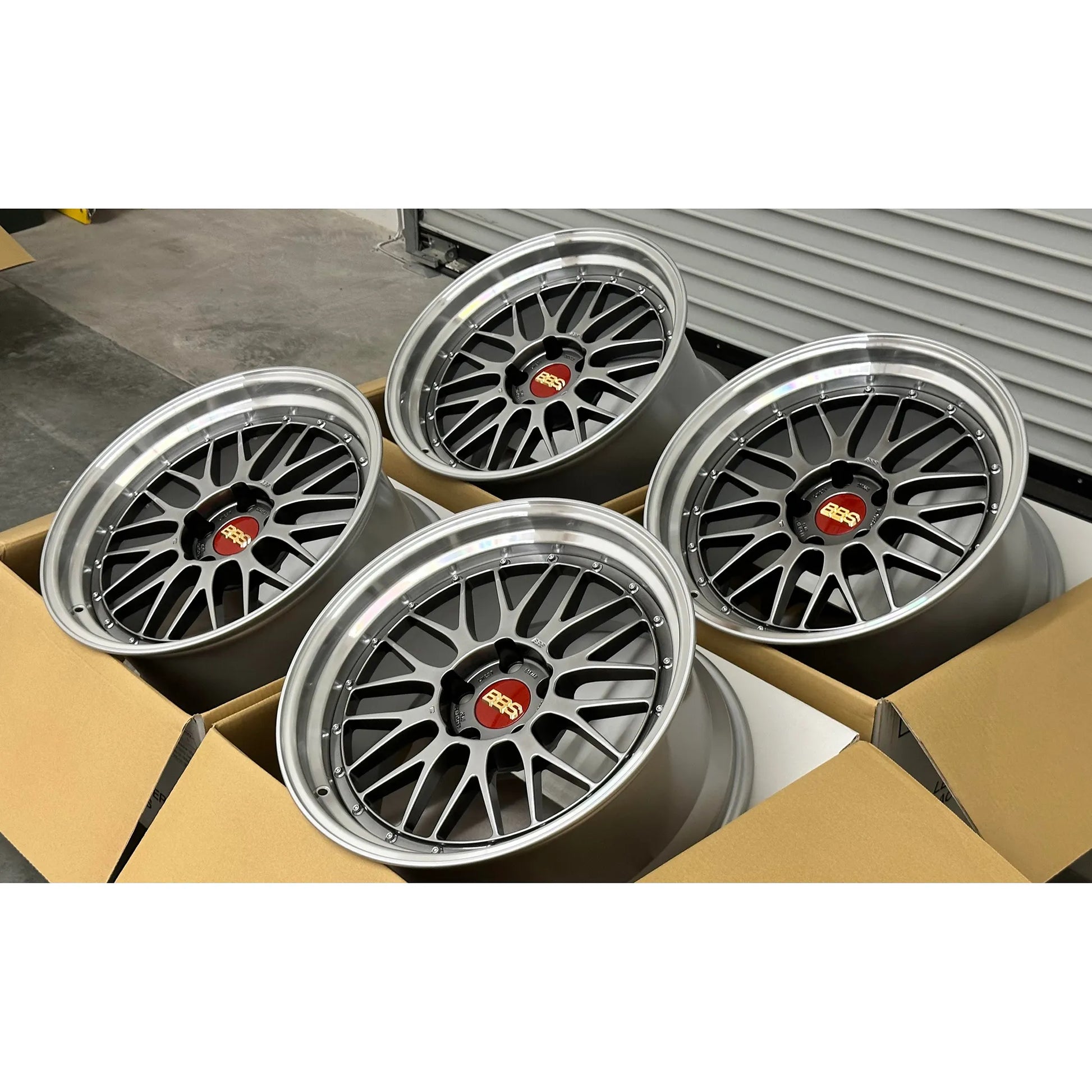 BBS LM 19x9.5 +20, 19x11 +25 5x120 Diamond Black (SET)