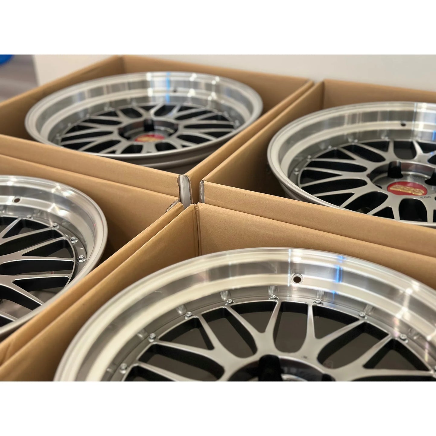 BBS LM 19x9.5 +22, 19x11 +25 5x120 Diamond Black (SET)