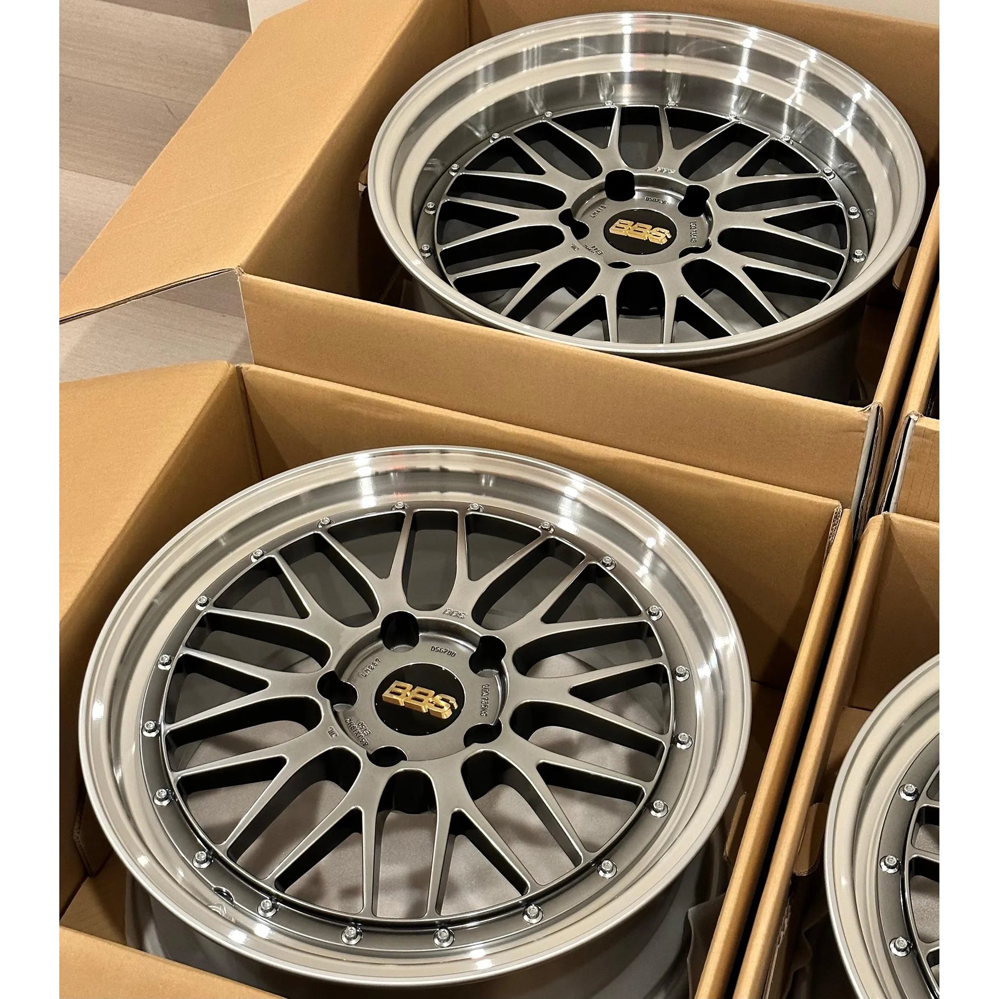 BBS LM 19x8.5 +50, 19x12 +44 5x130 Diamond Black (SET)