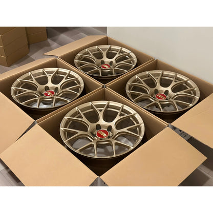 BBS RE-V7 18x9.5 +22 5x114.3 Gold (SET)