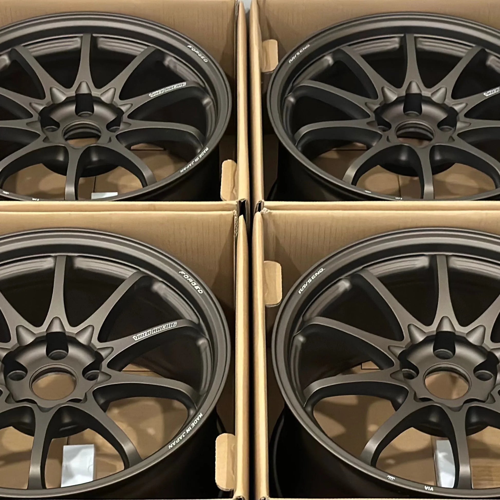 Volk Racing CE28N-Plus 18x9.5 +38 5x114.3 Blast Bronze (SET)