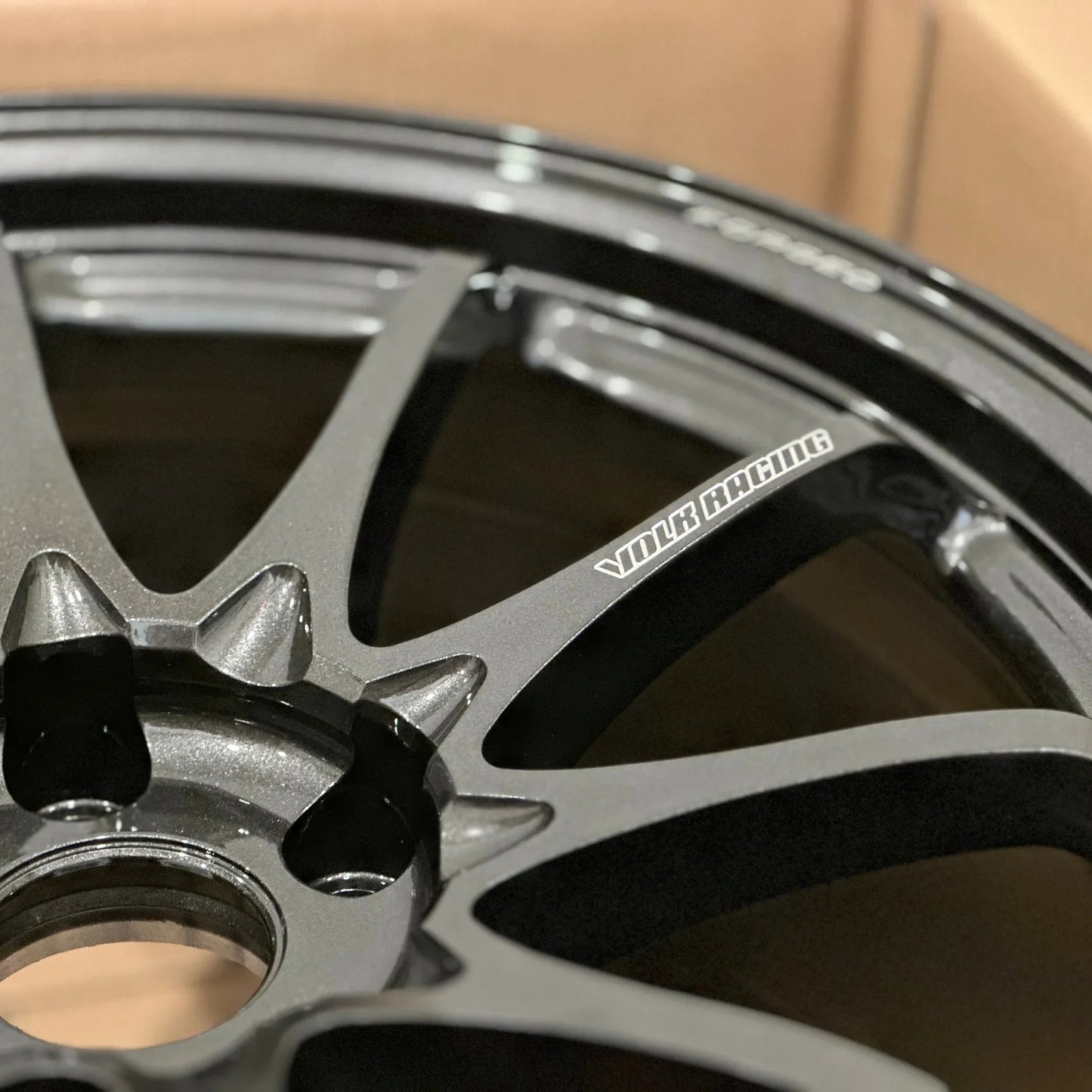 Volk Racing CE28N-Plus 18x9.5 +38 5x114.3 Diamond Dark Gunmetal (SET)