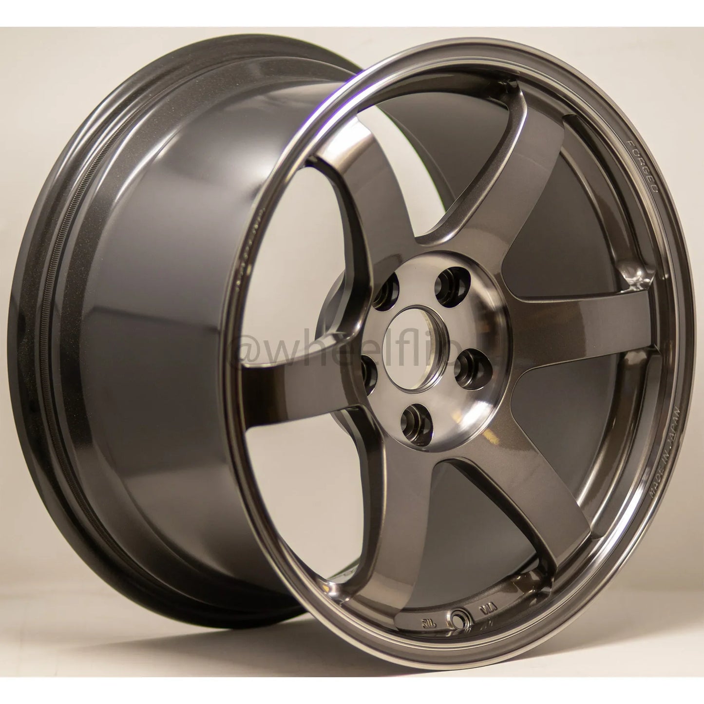 Volk Racing TE37 Saga SL 17x9 +21 5x114.3 Pressed Graphite (SET)