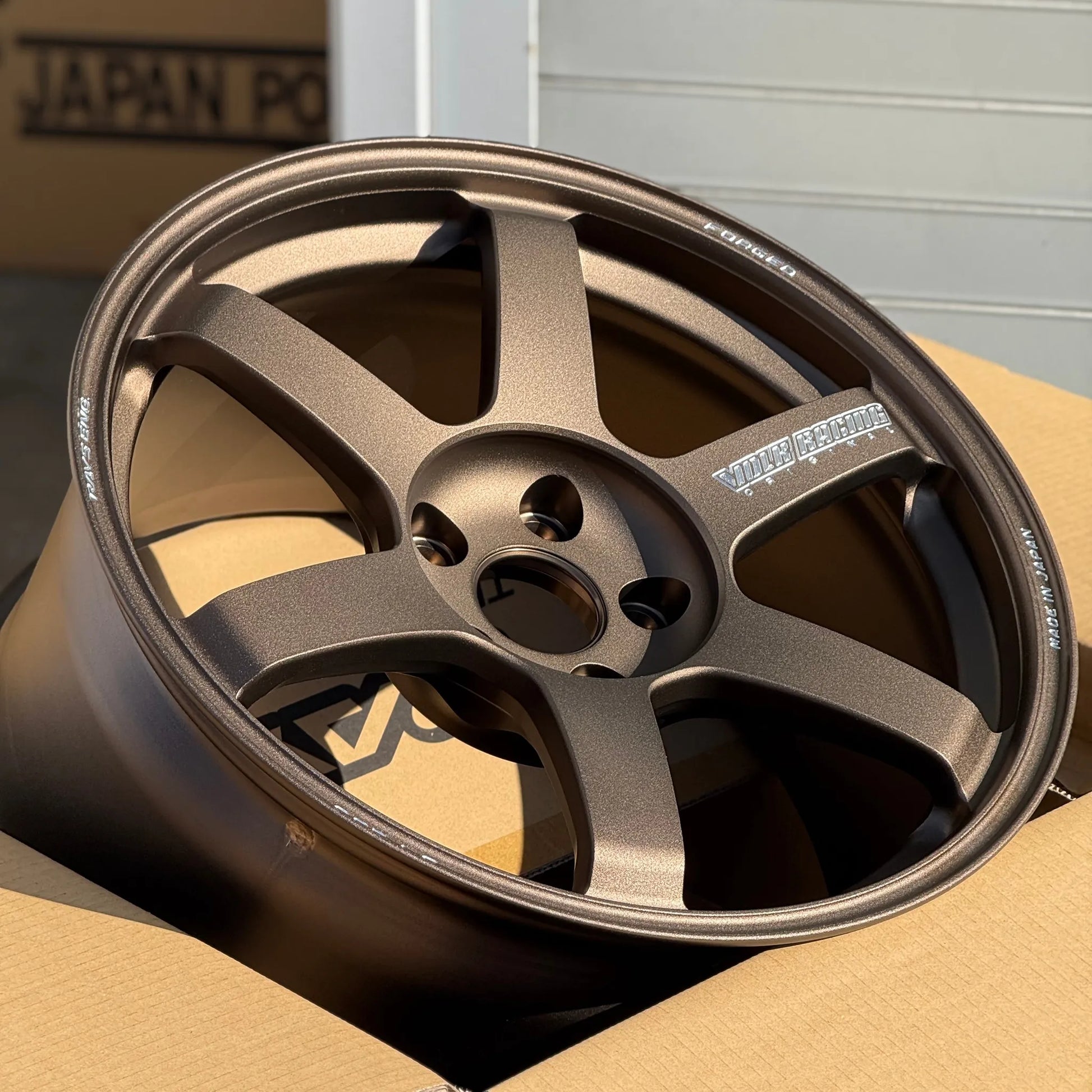 Volk Racing TE37 Saga S-Plus 18x9.5 +38 5x114.3 Bronze (SET)