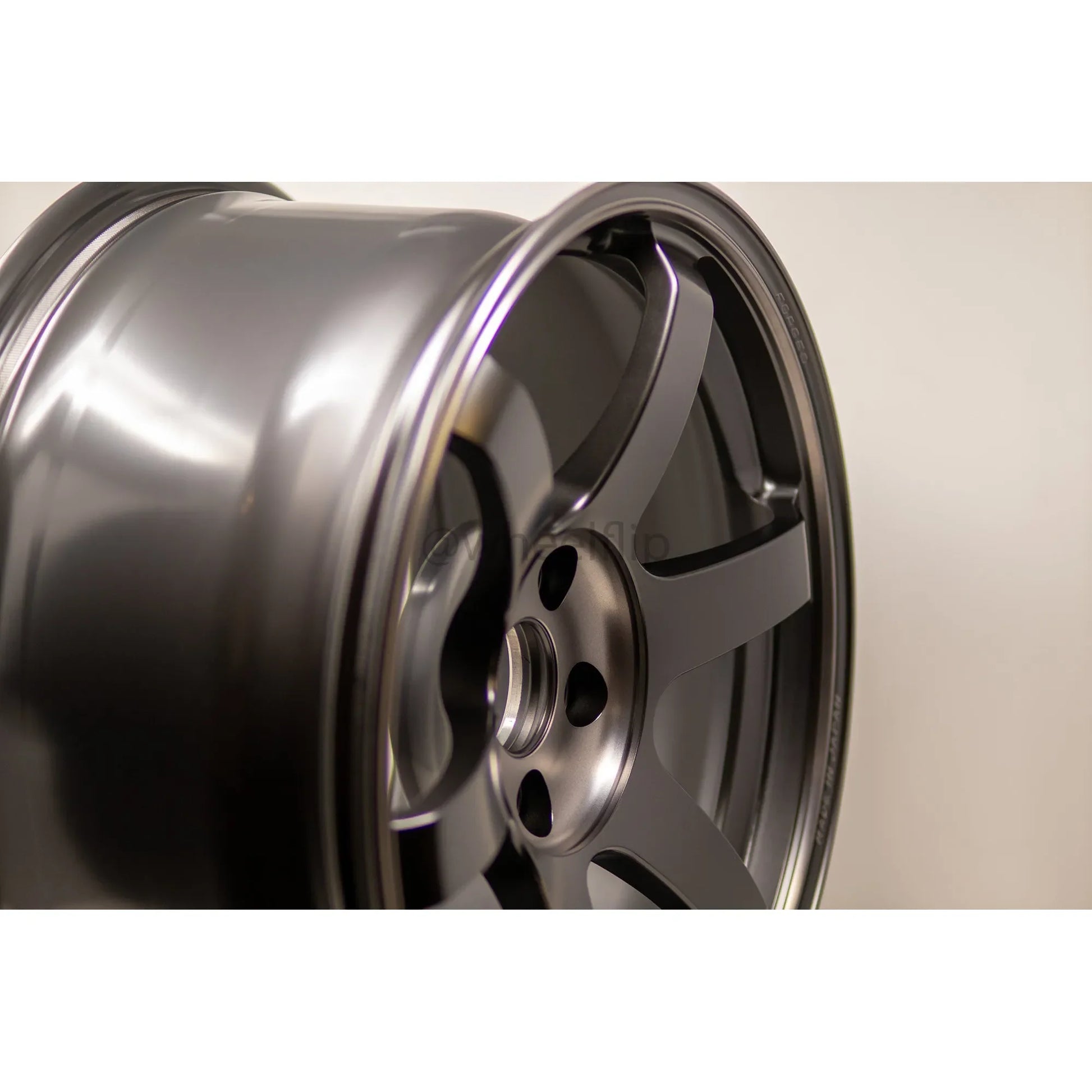 Volk Racing TE37 Saga SL M-Spec 18x9.5 +38 5x120 Pressed Black (SET)
