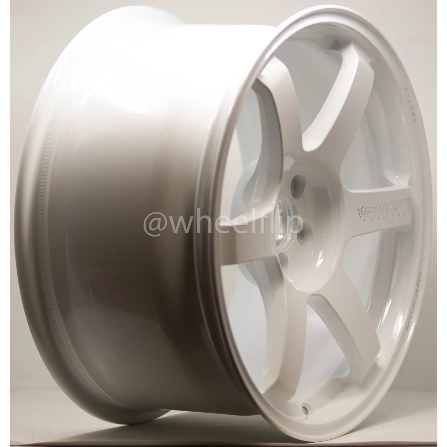Volk Racing TE37 Saga S-Plus 18x9.5 +43 5x100 Dash White (SET)