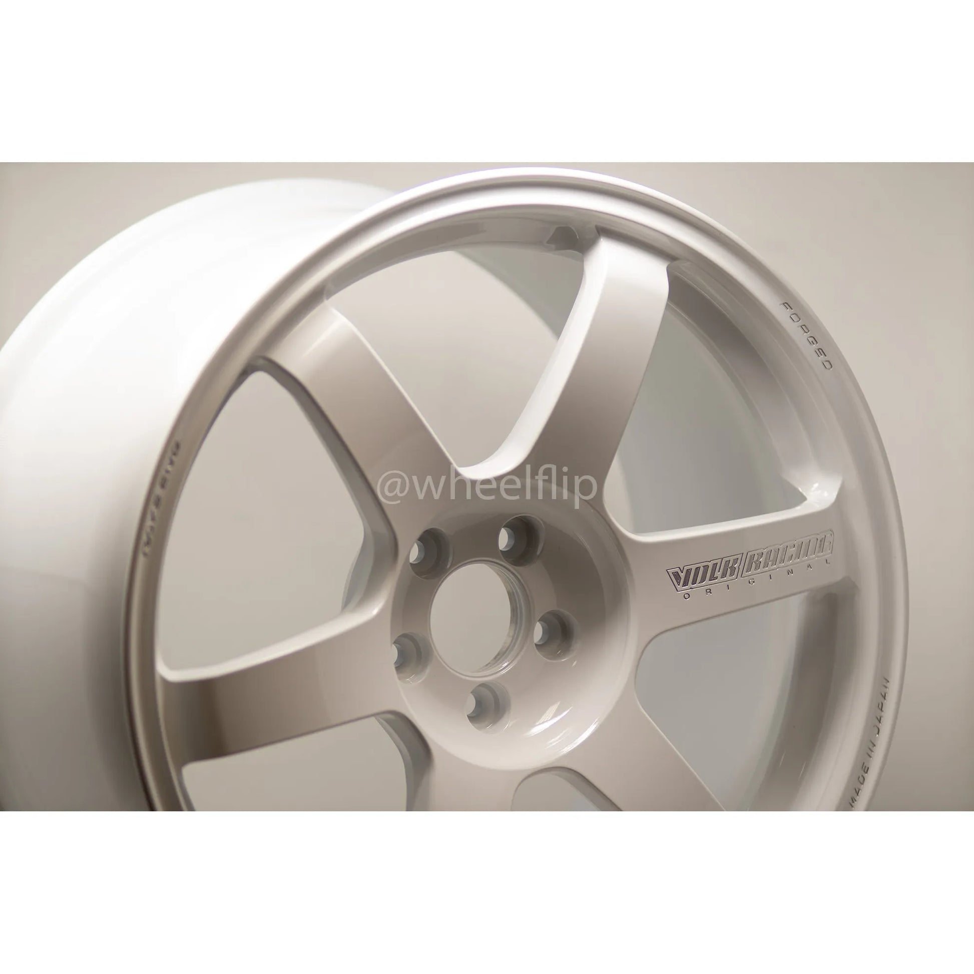 Volk Racing TE37 Saga S-Plus 18x9.5 +43 5x100 Dash White (SET)