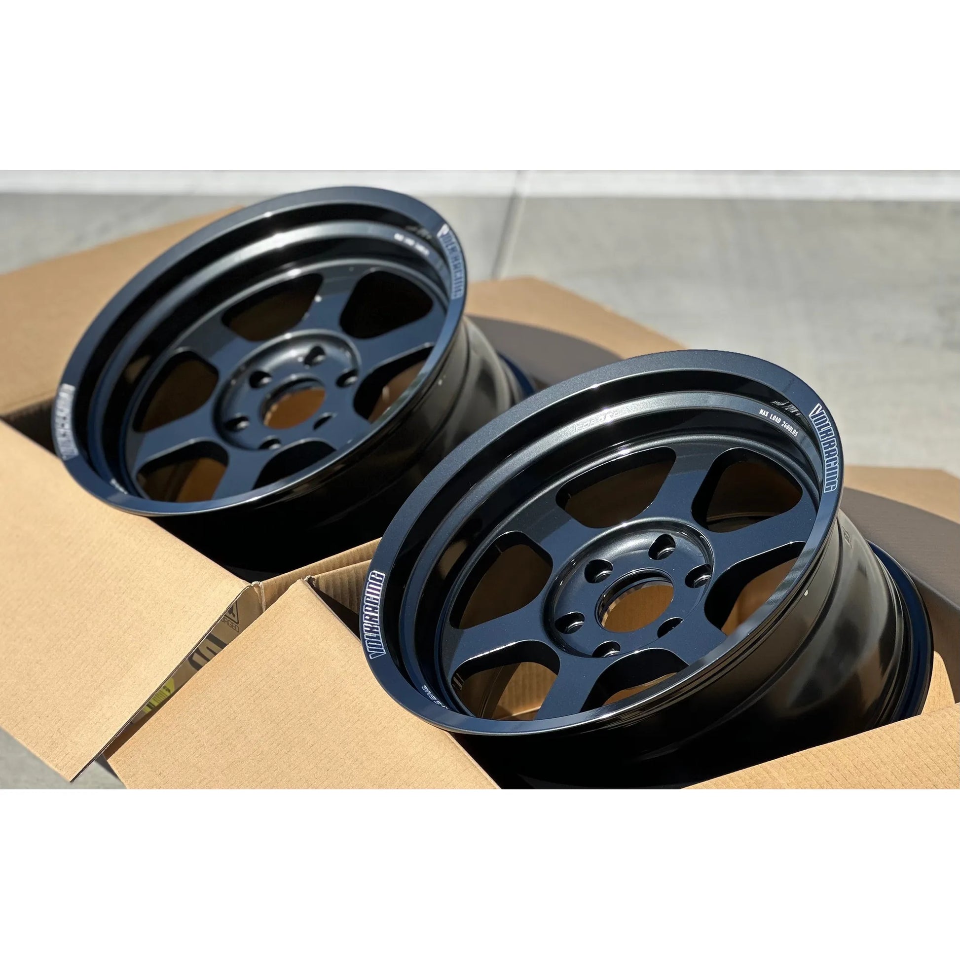 Volk Racing TE37XT M-Spec 18x9 -1 6x135 Diamond Black (SET)