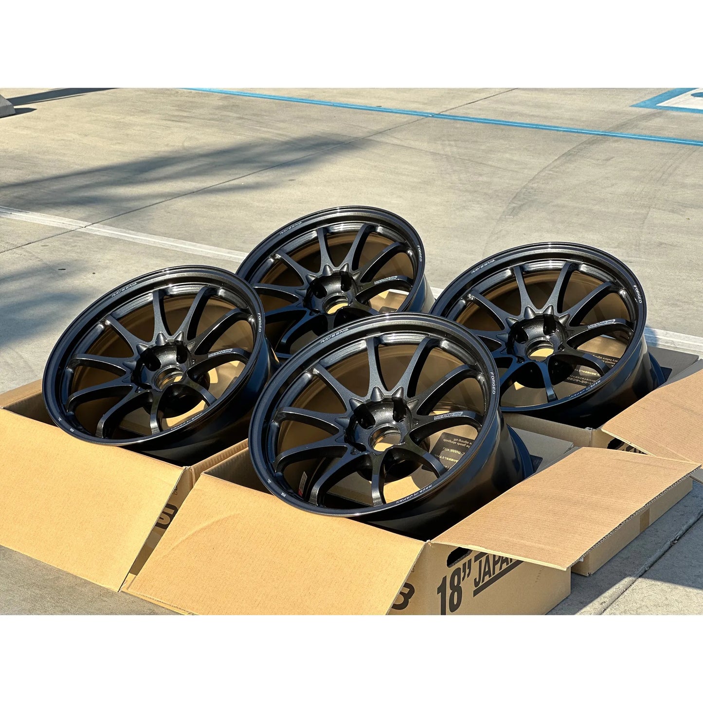 Volk Racing CE28N-Plus 18x10.5 +34 5x112 Diamond Dark Gunmetal (SET)