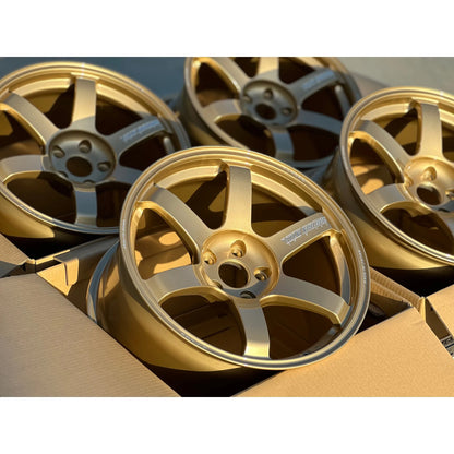 Volk Racing TE37 Saga S-Plus 18x9.5 +22 5x114.3 Gold (SET)